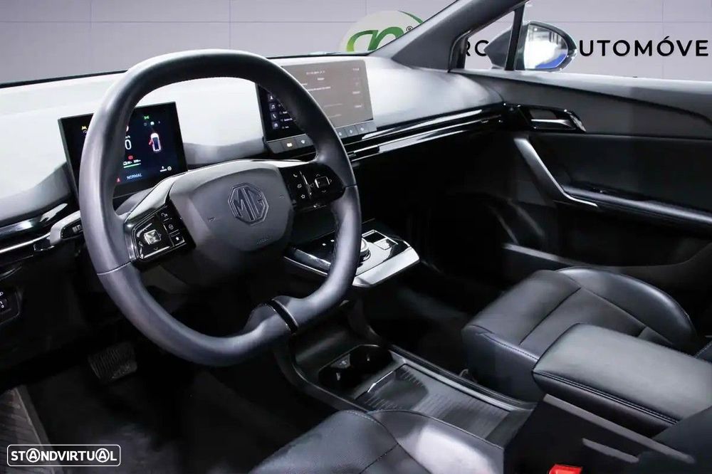 MG MG4 64 kWh Luxury - 7