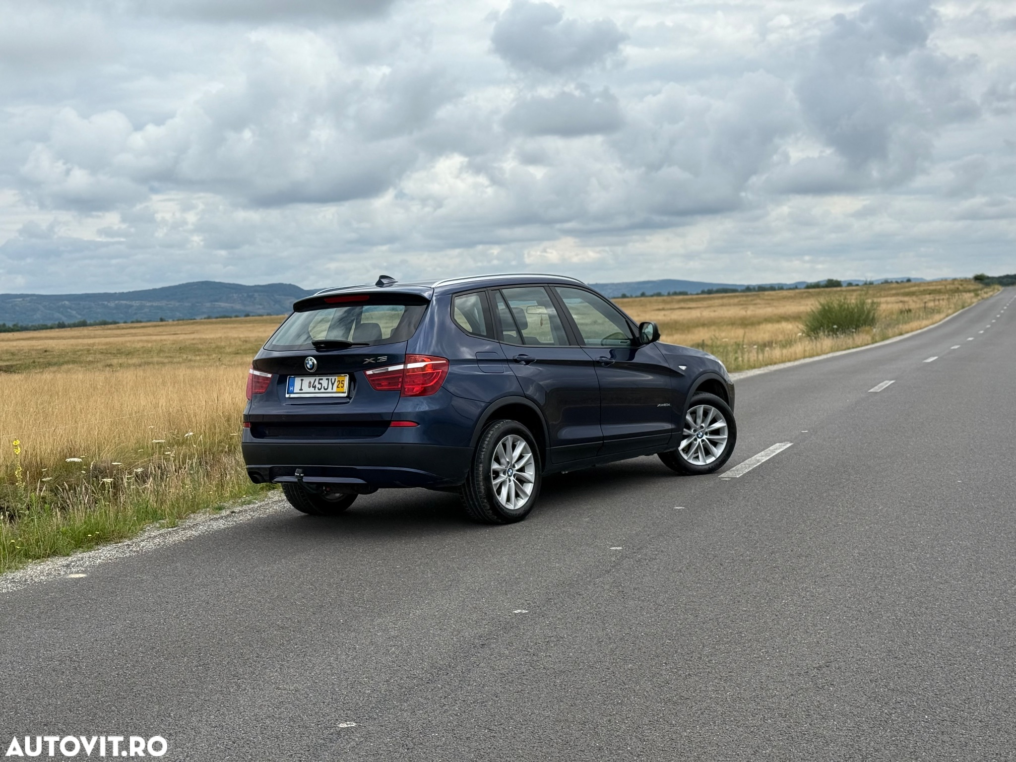 BMW X3 xDrive2.0d - 8