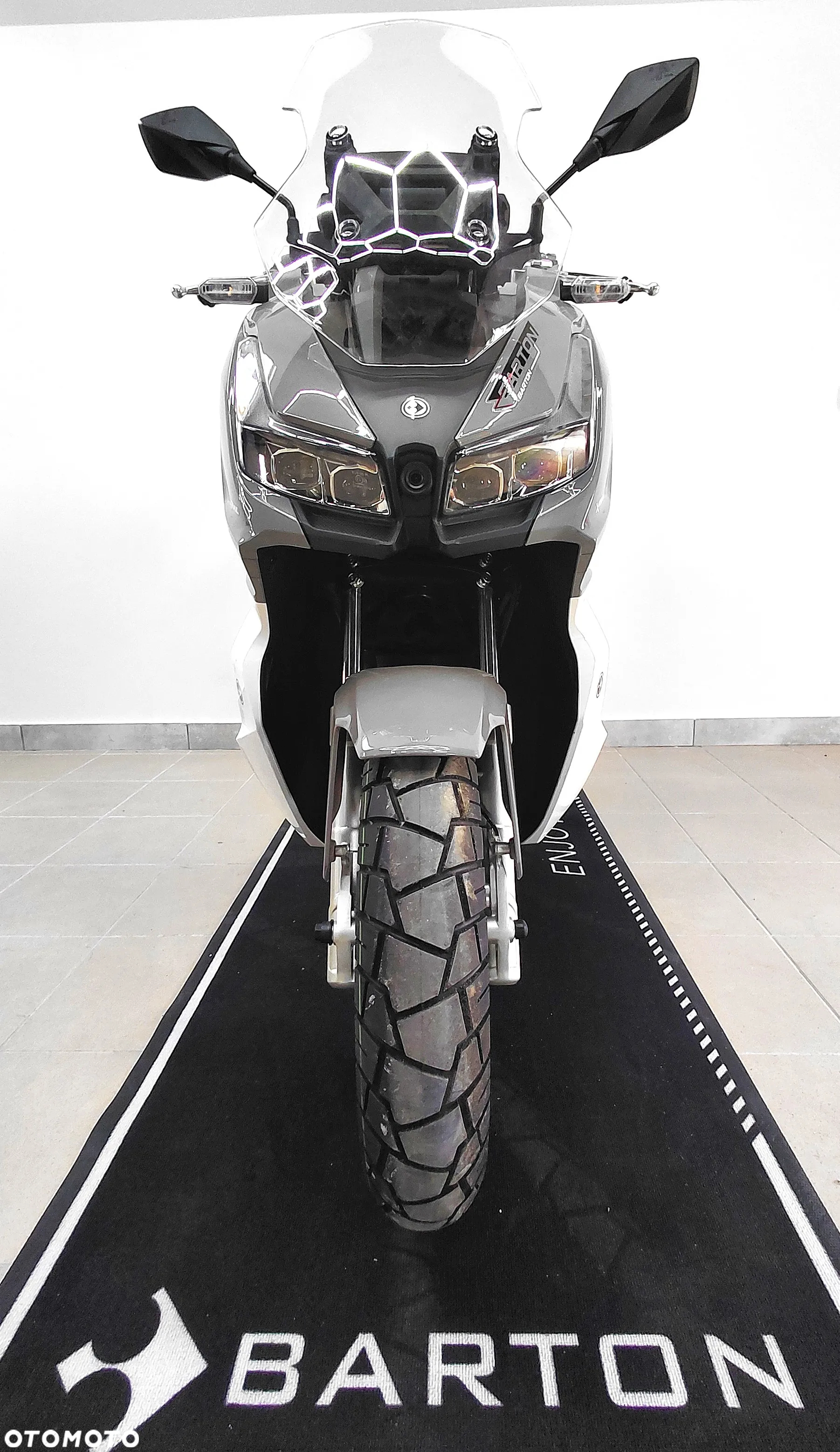 Barton X-Trail - 6