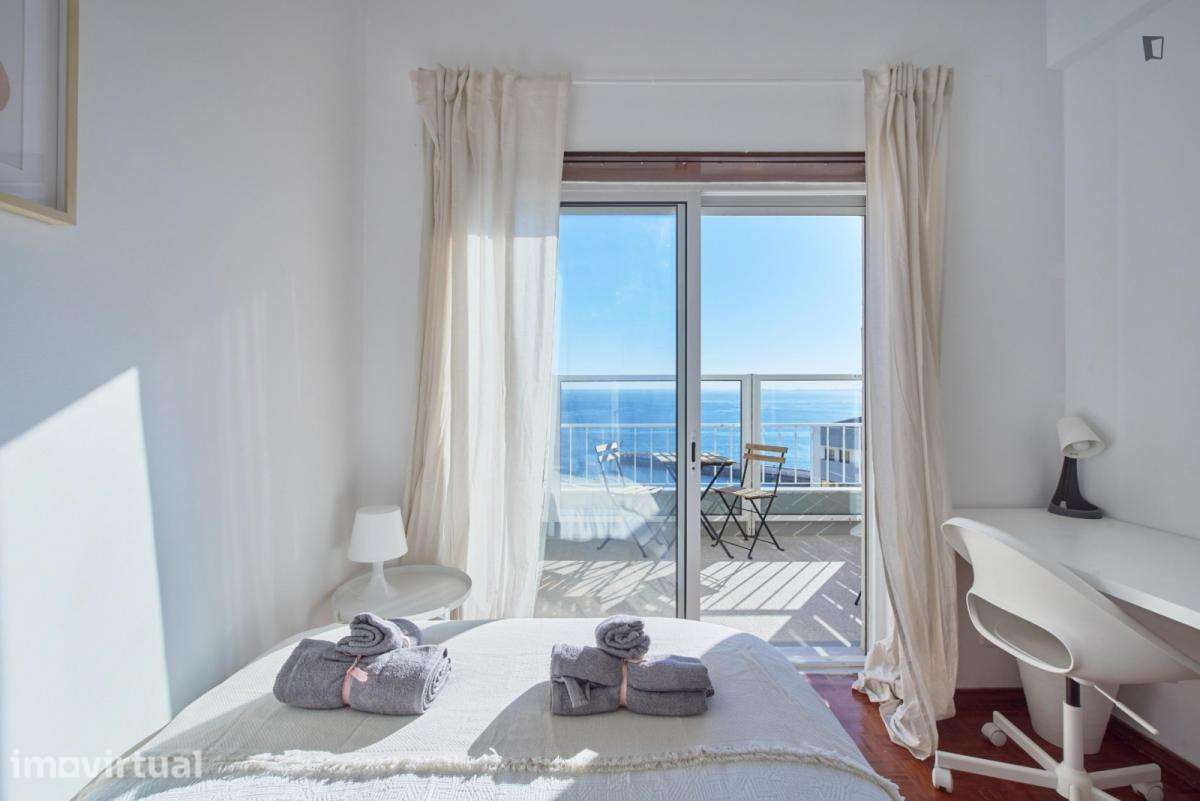 Quarto - localizado em Almada Lisbon - Grande imagem: 3/60