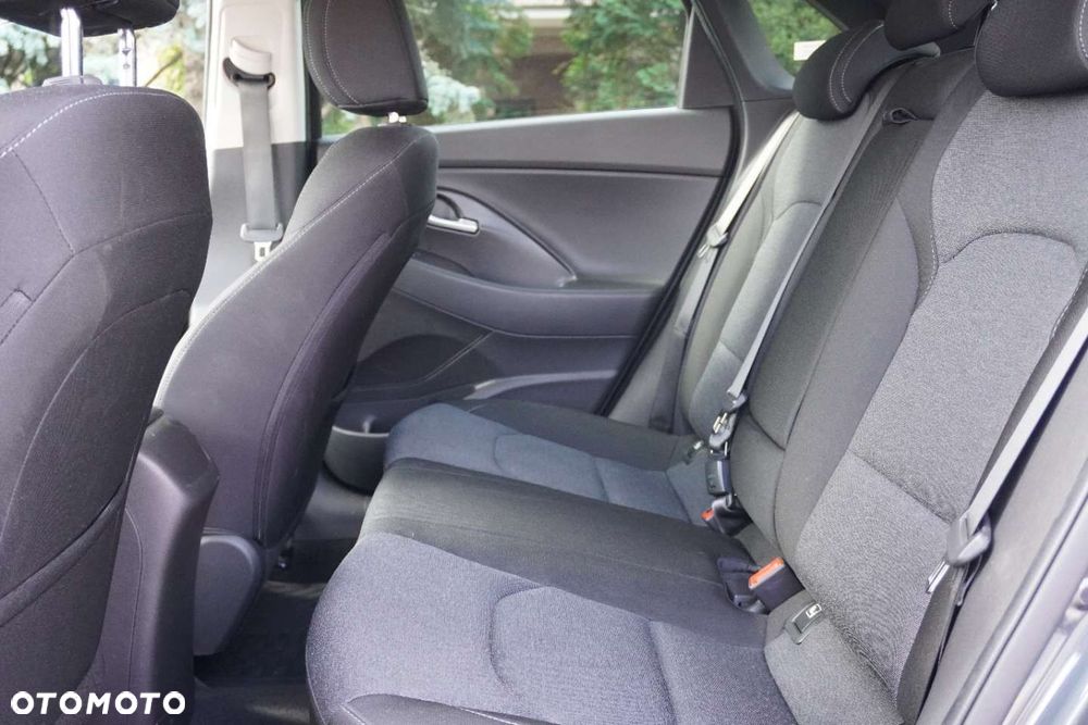 Hyundai i30 - 23