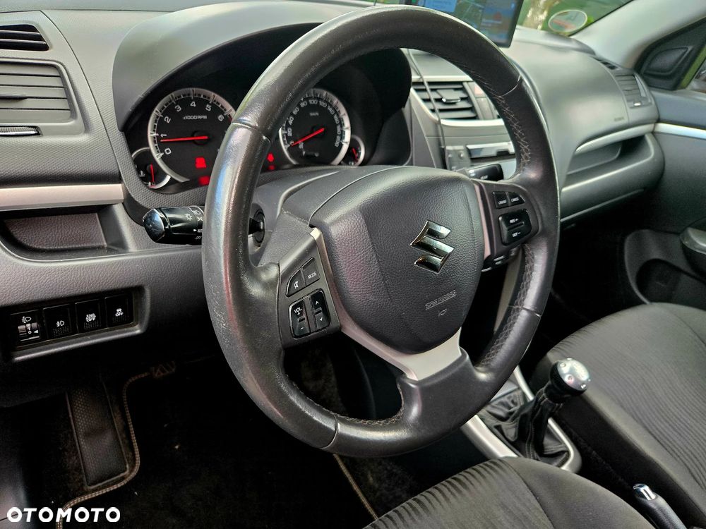 Suzuki Swift 1.2 X-ITE - 19