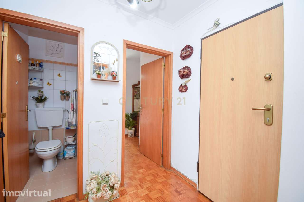 Apartamento T3 com elevador no Monte da Caparica - Grande imagem: 2/24