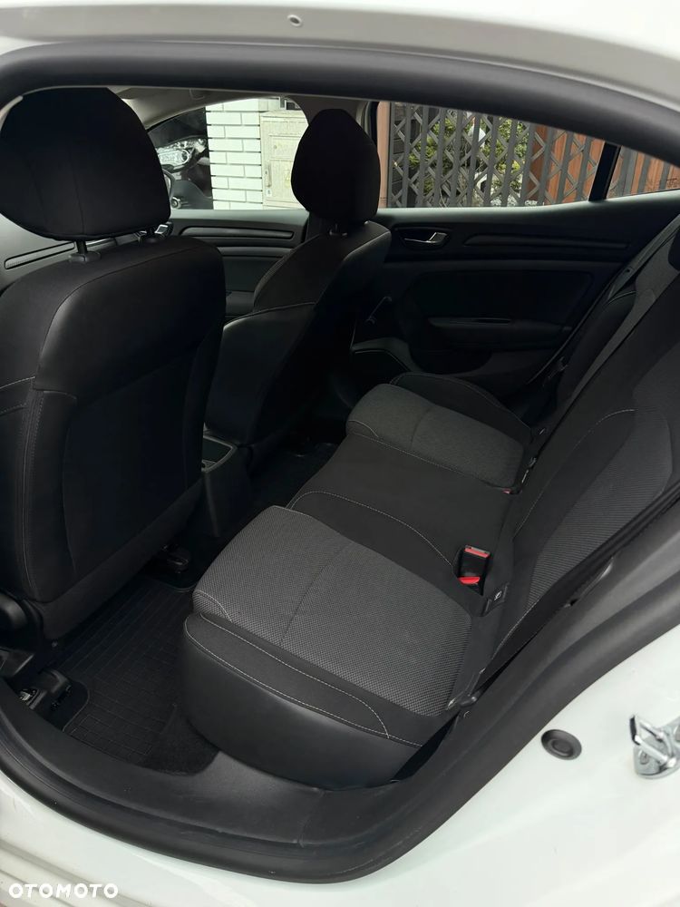 Renault Megane ENERGY TCe 100 INTENS - 5