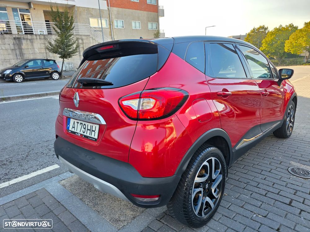 Renault Captur TCe 120 EDC Helly Hansen - 11