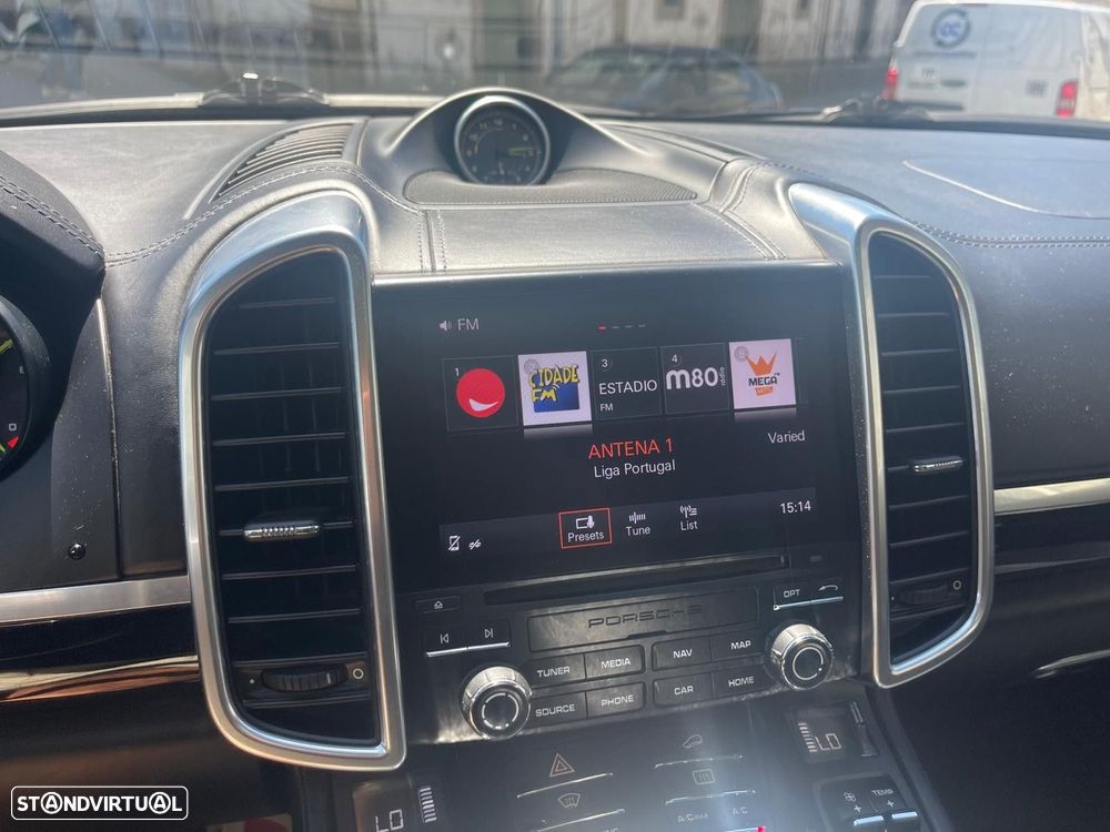 Porsche Cayenne S E-Hybrid - 20