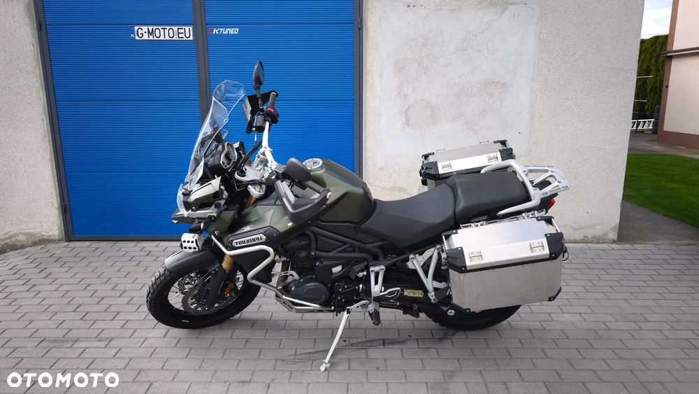 Triumph Tiger - 1