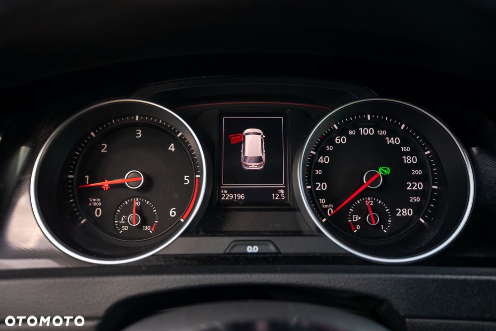Volkswagen Golf GTD 2.0 TDI SCR DSG - 20