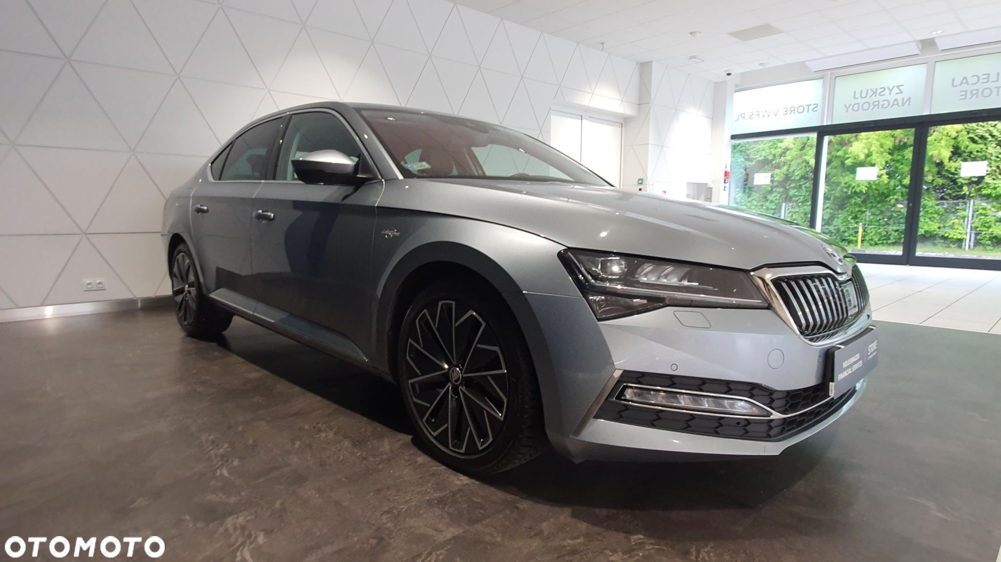 Skoda Superb 2.0 TSI L&K DSG - 7
