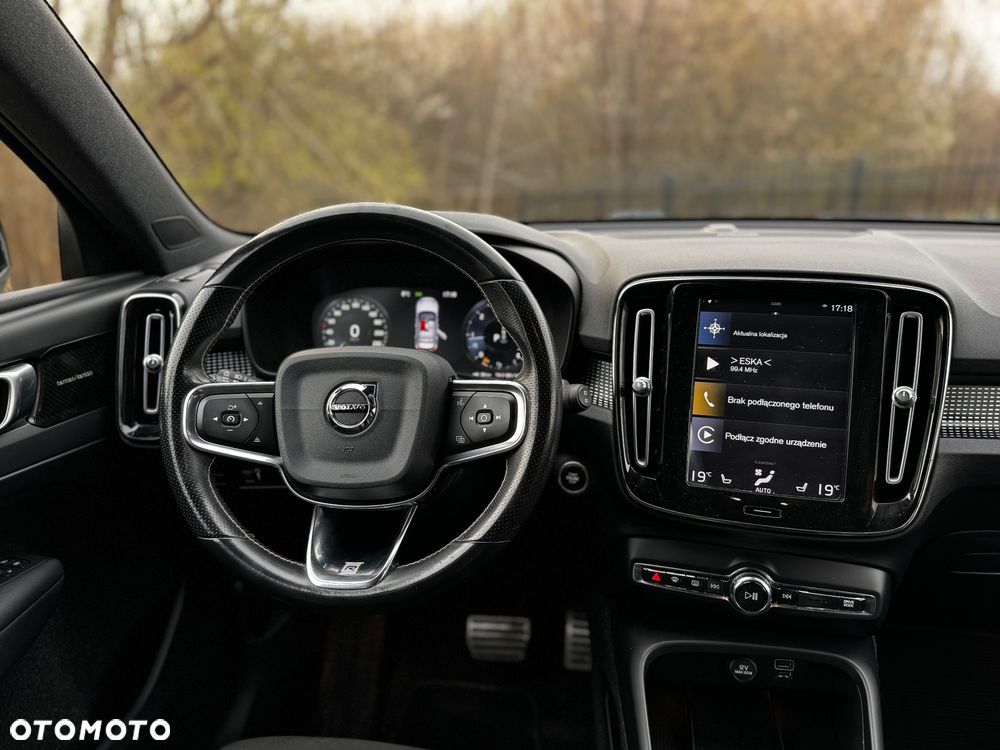 Volvo XC 40 D3 SCR R-Design - 13