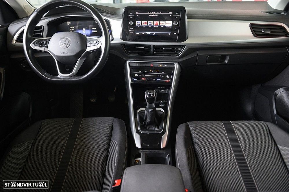 VW T-Roc 1.0 TSI Urban - 56