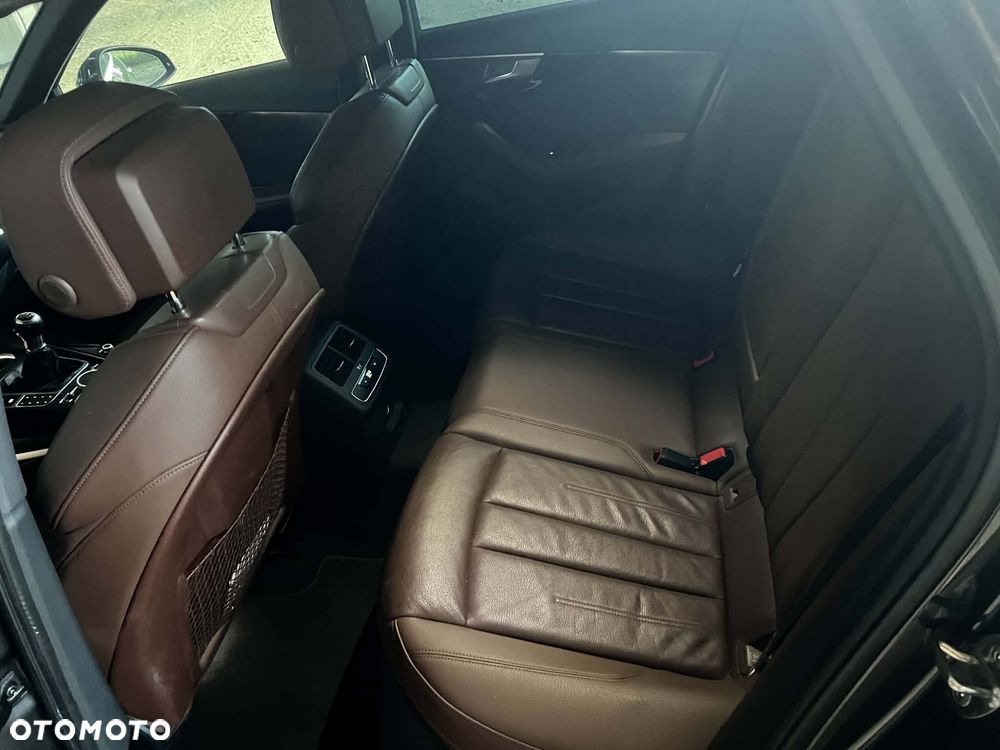 Audi A4 Avant 2.0 TDI - 7