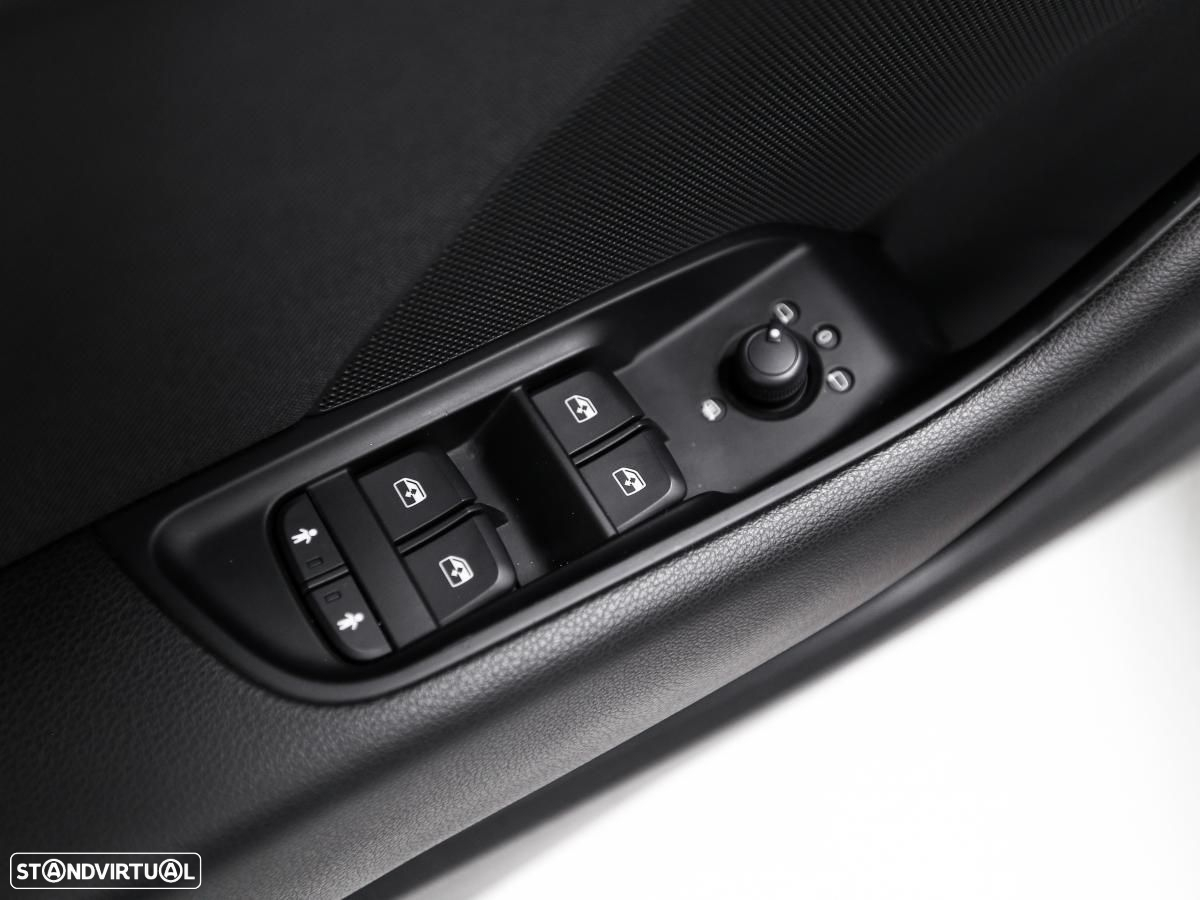 Audi A3 Sportback 2.0 TDI - 13