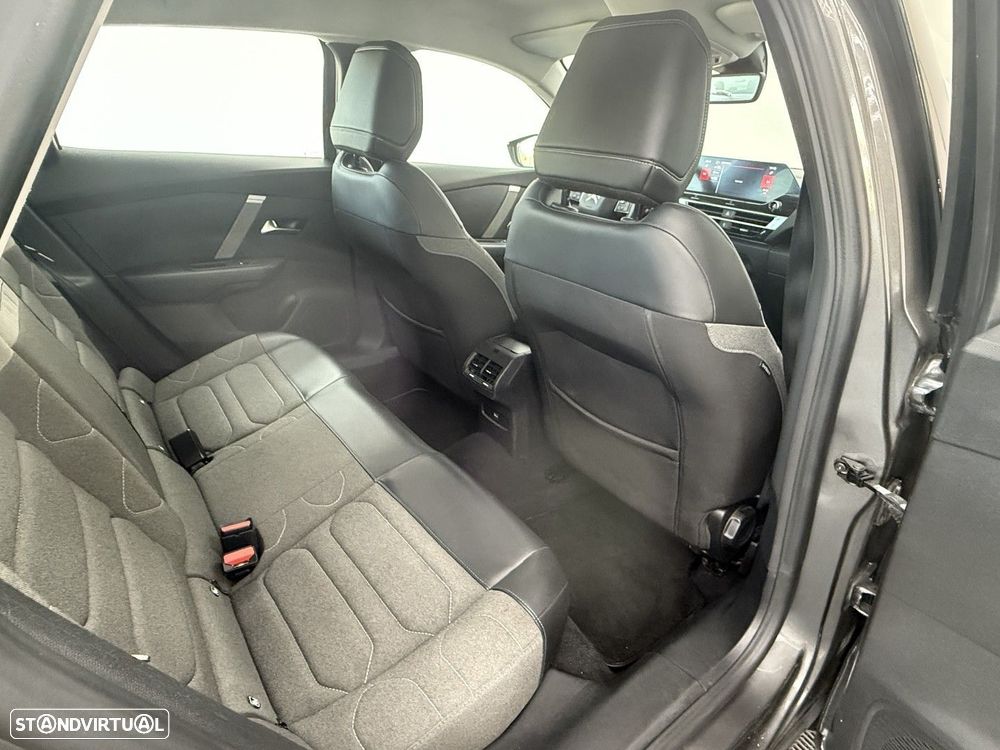 Citroën C4 1.2 PureTech Shine - 16