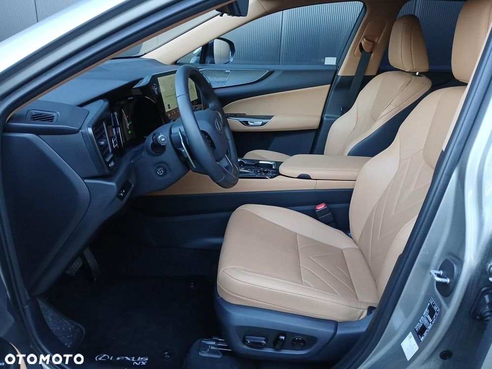 Lexus NX 350h Omotenashi AWD - 11