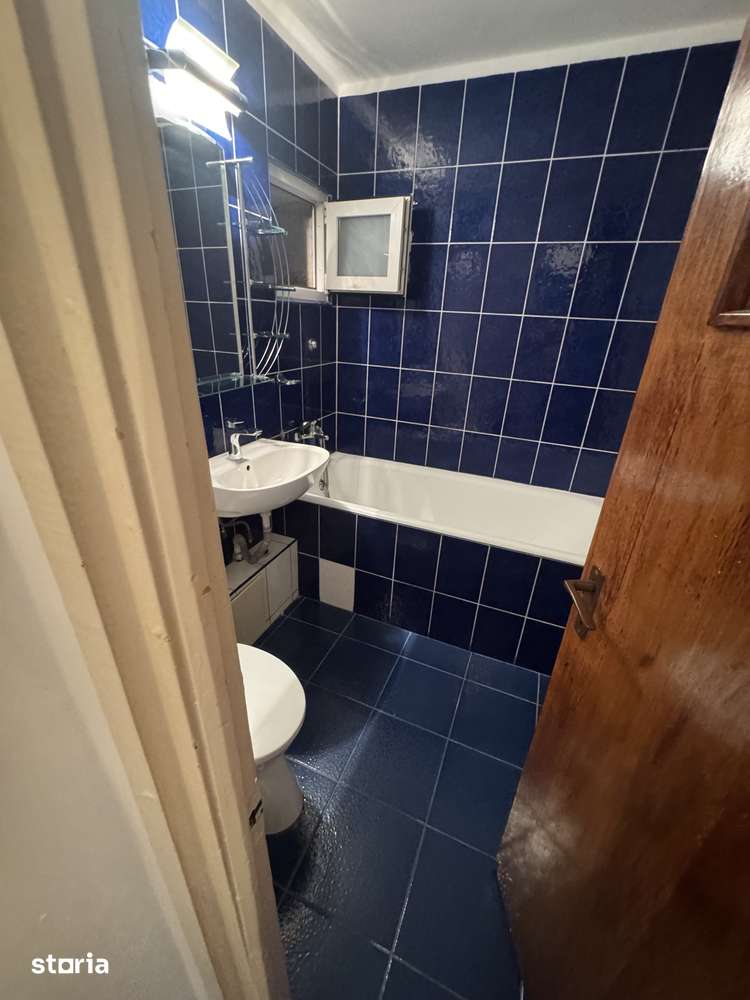 Drumul taberei compozitorilor bloc mixt cu geam la baie — fotografia 3