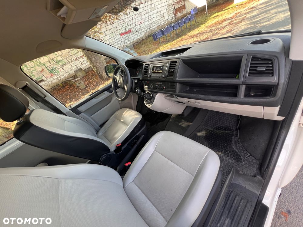 Volkswagen Transporter T6 TDI L2H1 - 19