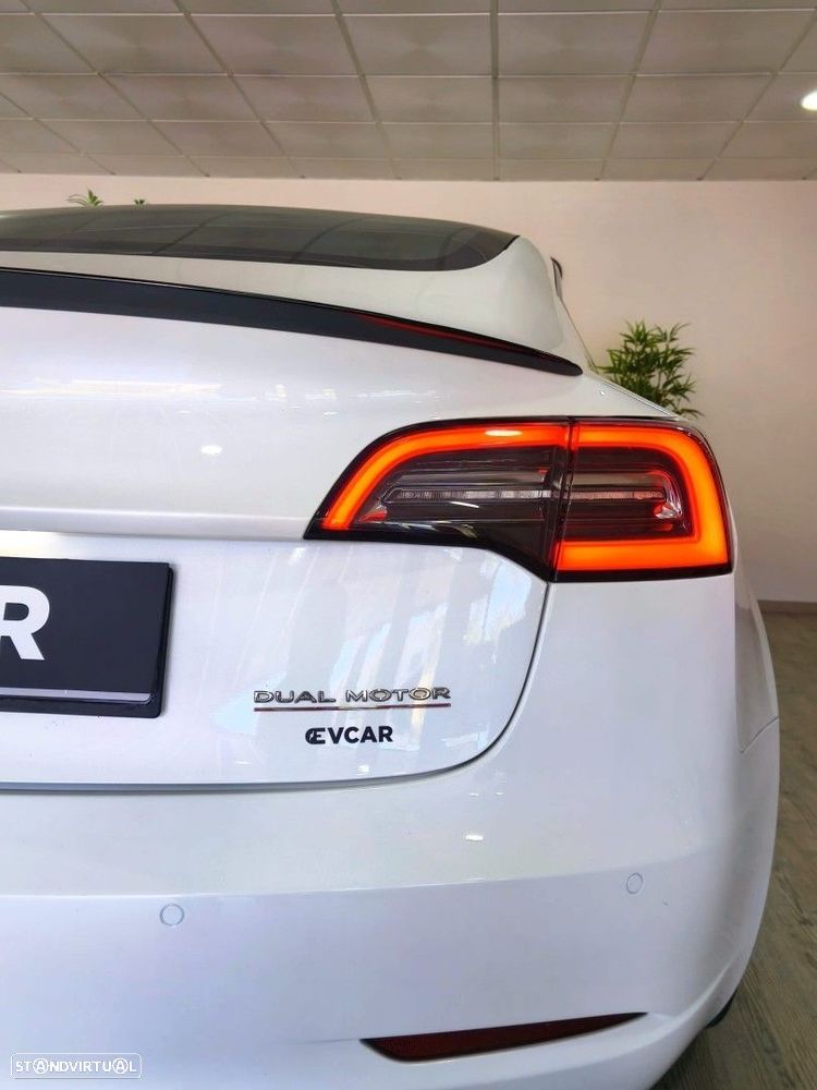 Tesla Model 3 Performance Dual Motor AWD - 9