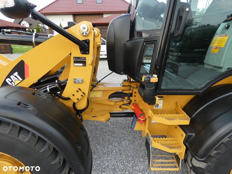 Caterpillar CAT 908M z Niemiec / Tylko 2.855mtg serwisowany / - 20