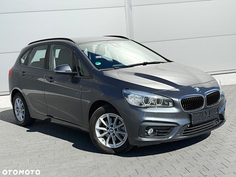 BMW Seria 2 216d Luxury Line - 2