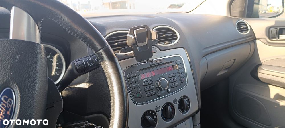 Ford Focus - 8