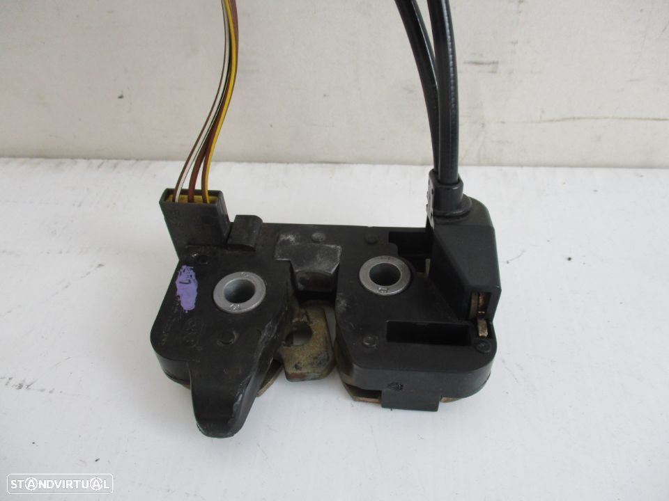 Fechadura da mala Ford Fiesta 2002 a 2008 - 2