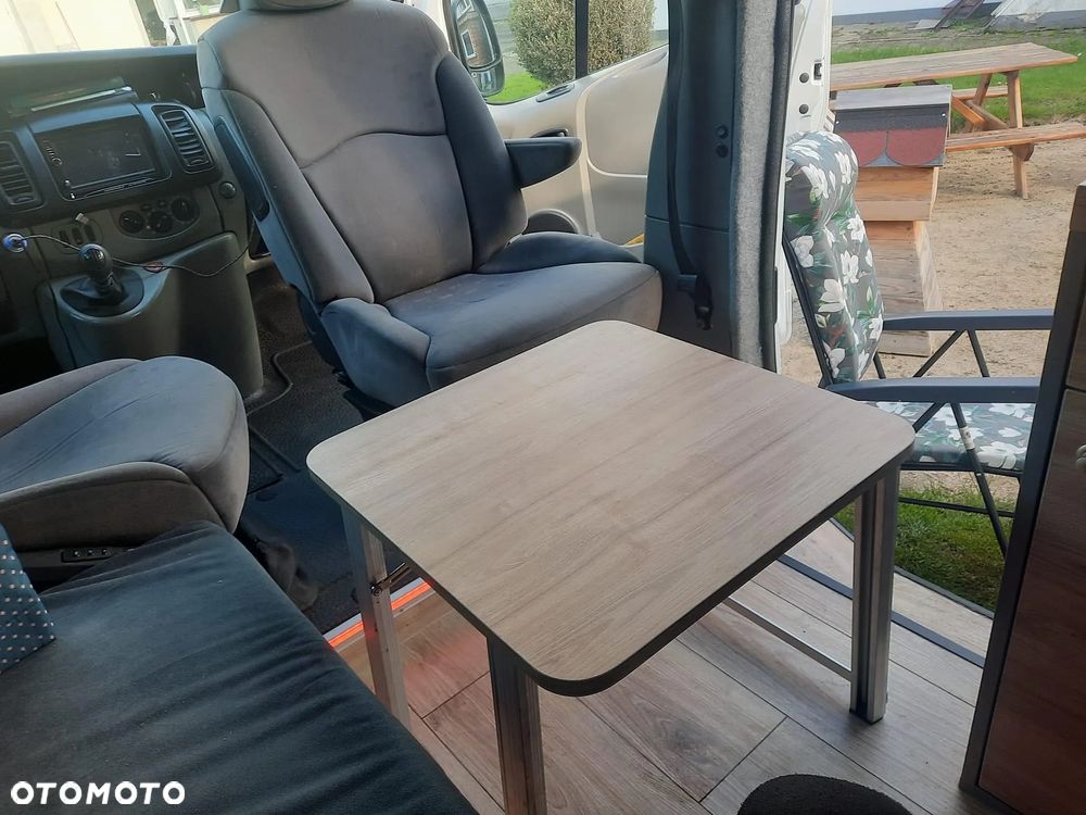 Opel Vivaro - 13