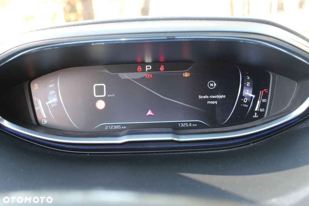 Peugeot 3008 ver-bluehdi-180-stop-start-eat6-gt - 11