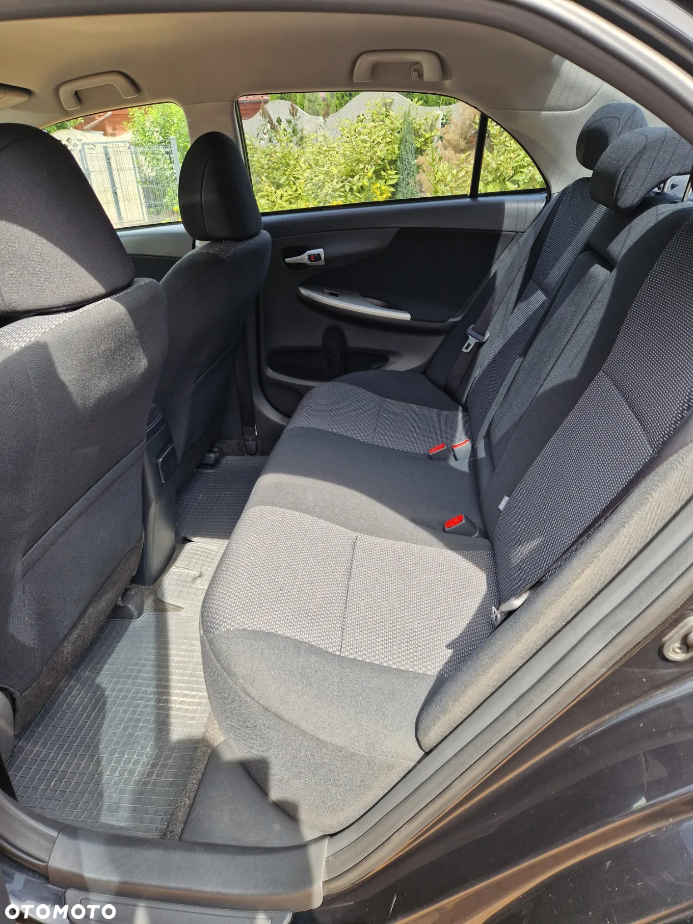 Toyota Corolla - 9