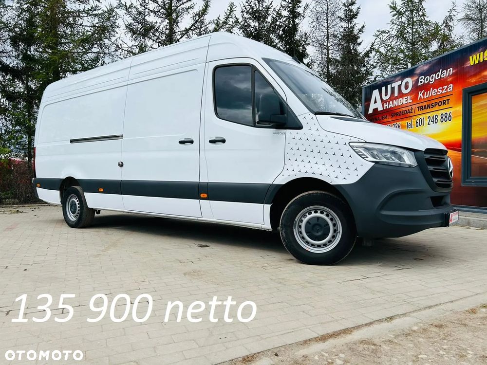 Mercedes-Benz Sprinter - 2