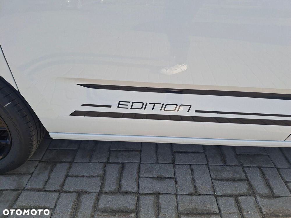 Volkswagen Multivan - 9