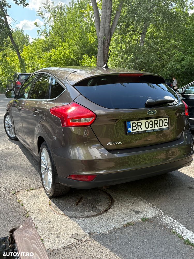 FORD Focus 2018 — imagine 7