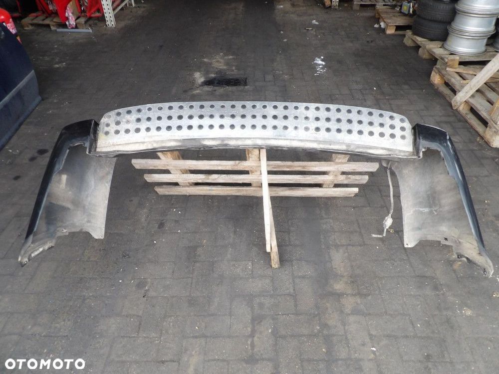 DODGE NITRO ZDERZAK TYŁ PXR - 9