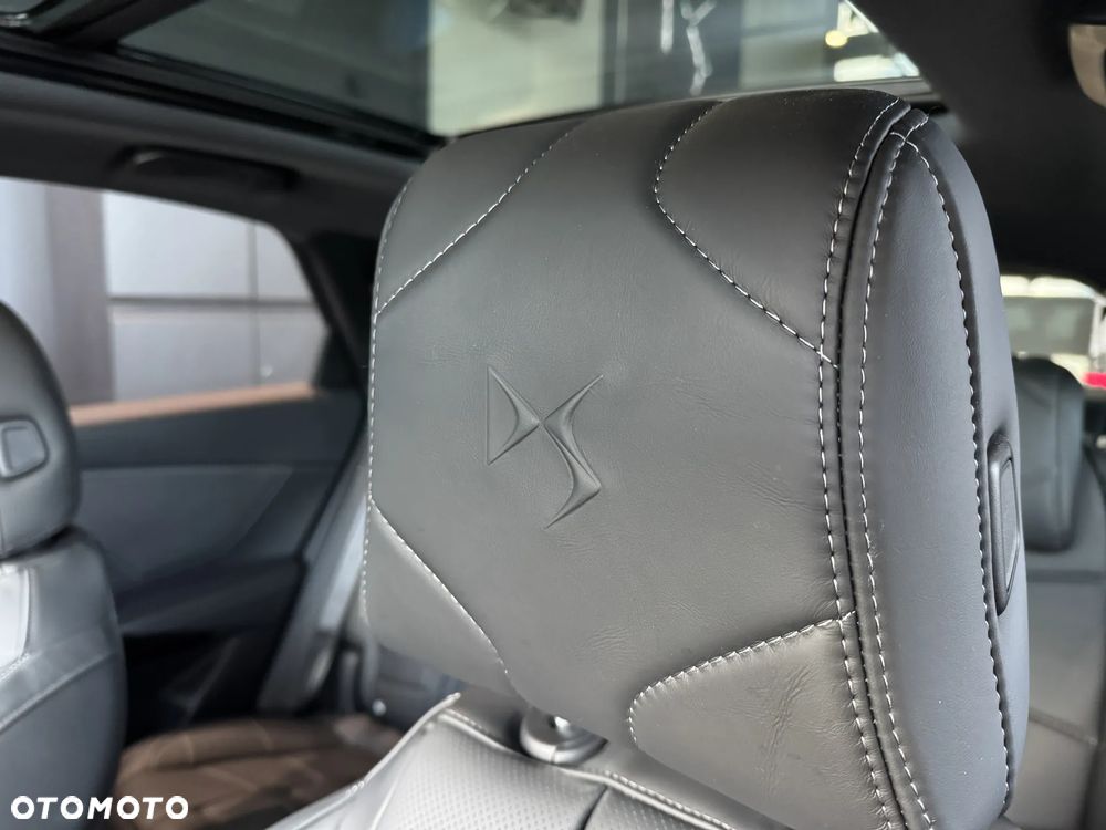 DS Automobiles DS 7 Crossback ver-1-6-e--tense-4x4-etoile - 28
