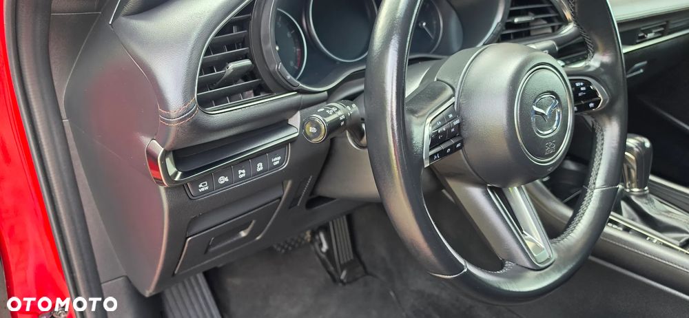 Mazda 3 e-SKYACTIV-G 122 M HYBRID DRIVE EXCLUSIVE-LINE - 11