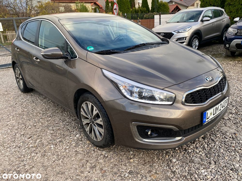 Kia Ceed 1.4 CVVT Attract Plus - 8