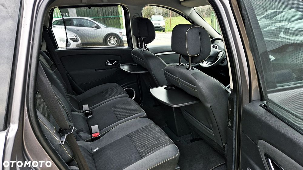 Renault Grand Scenic Gr 1.6 16V Tech Run - 36