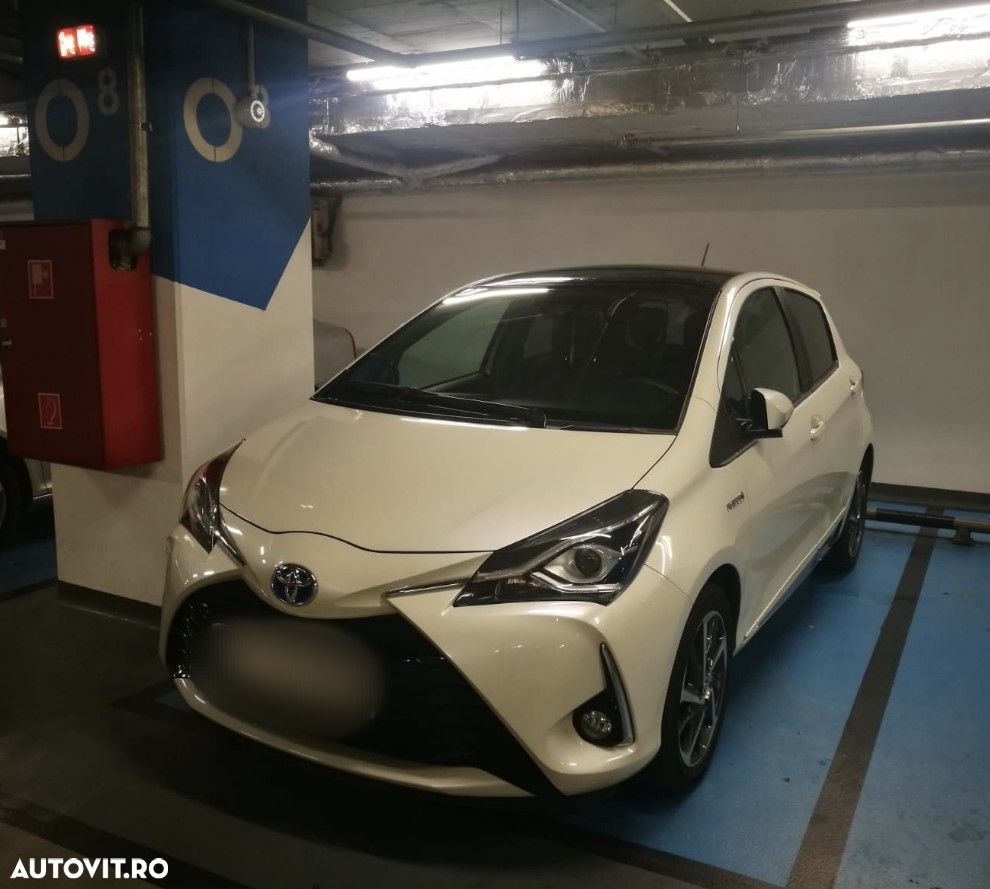 Toyota Yaris 1.5 VVT-i HSD Sol - 3