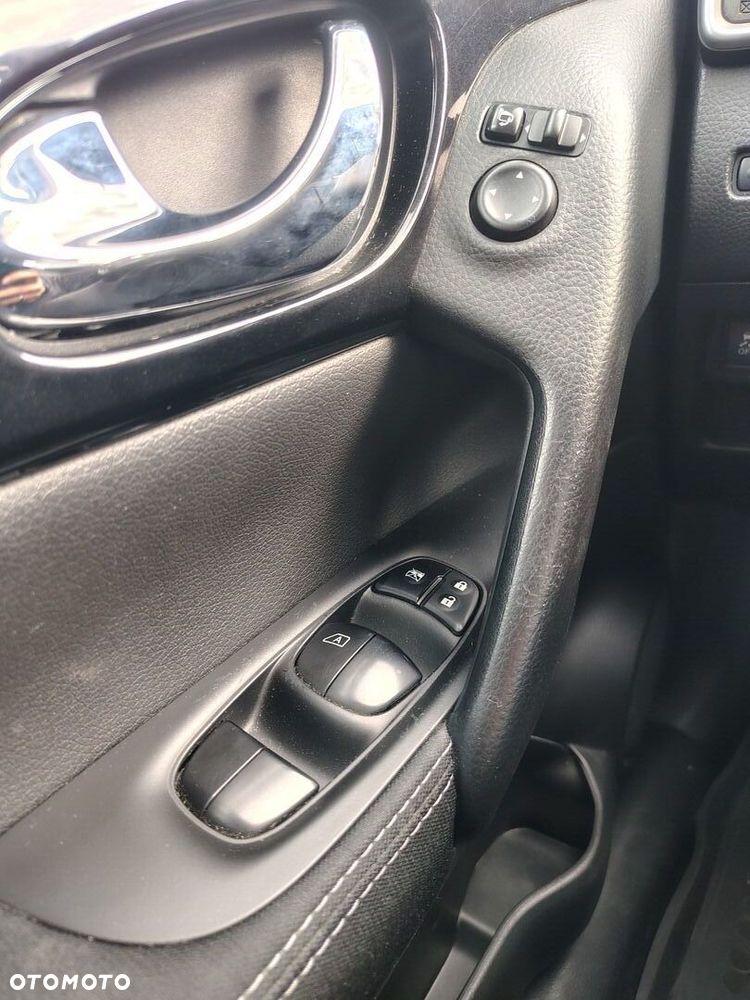 Nissan Qashqai - 14