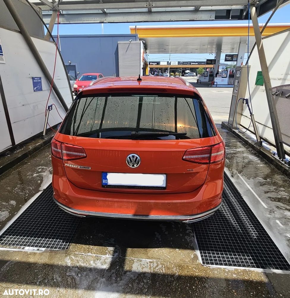 Volkswagen Passat Alltrack 2.0 TDI DSG 4Motion - 12