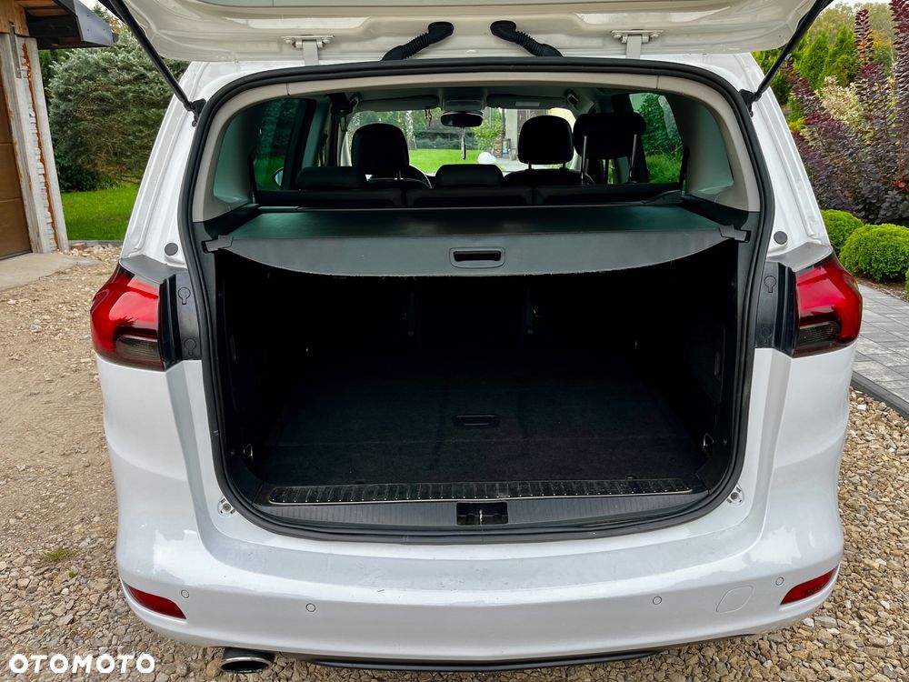 Opel Zafira - 8