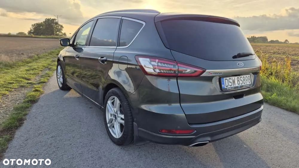 Ford S-Max ver-2-0-tdci-4wd-titanium-powershift - 6