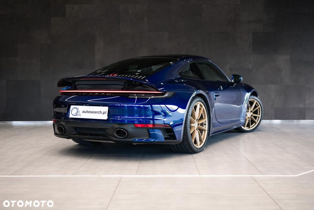 Porsche 911 Carrera 4S - 5