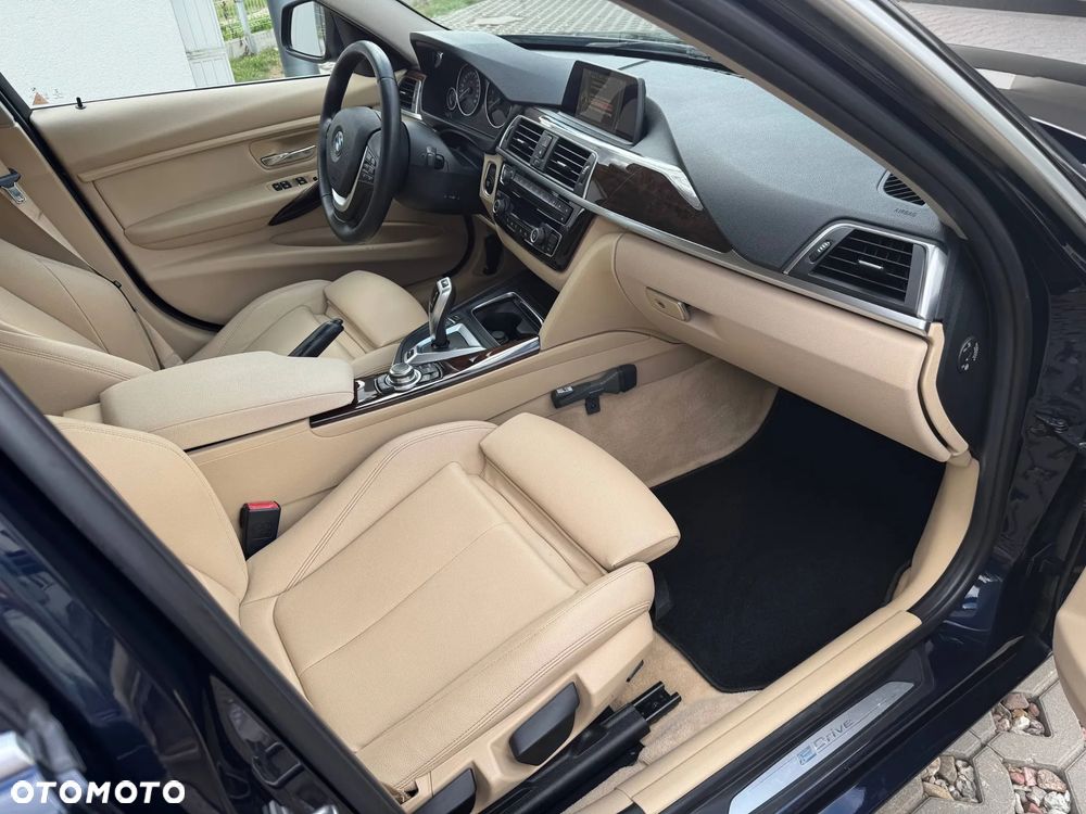 BMW Seria 3 330e iPerformance Sport Line - 17