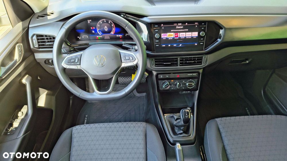 Volkswagen T-Cross - 10