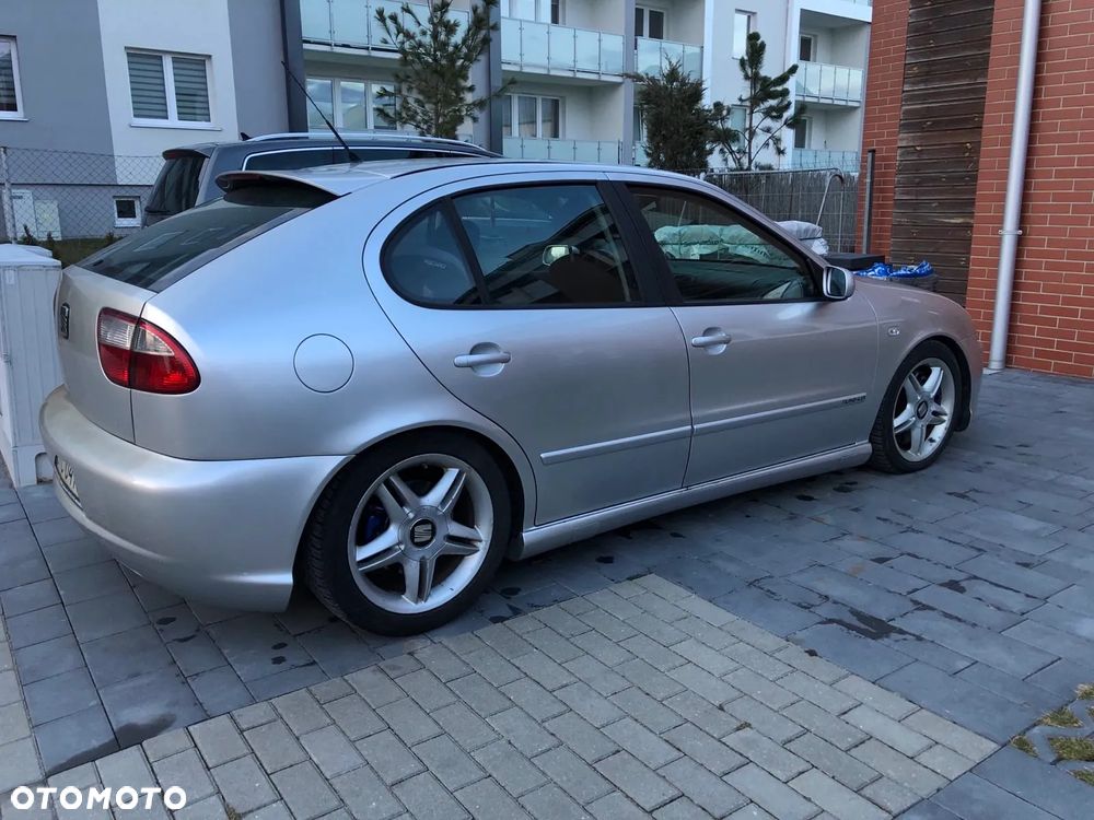 Seat Leon 1.9 TDI 150 Sport - 2