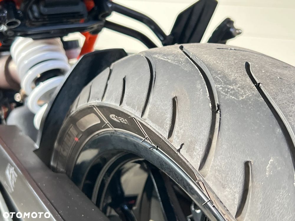 KTM Duke 125 - 17