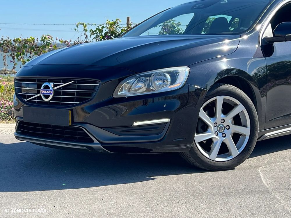 Volvo V60 D2 Geartronic Powershift Momentum - 2