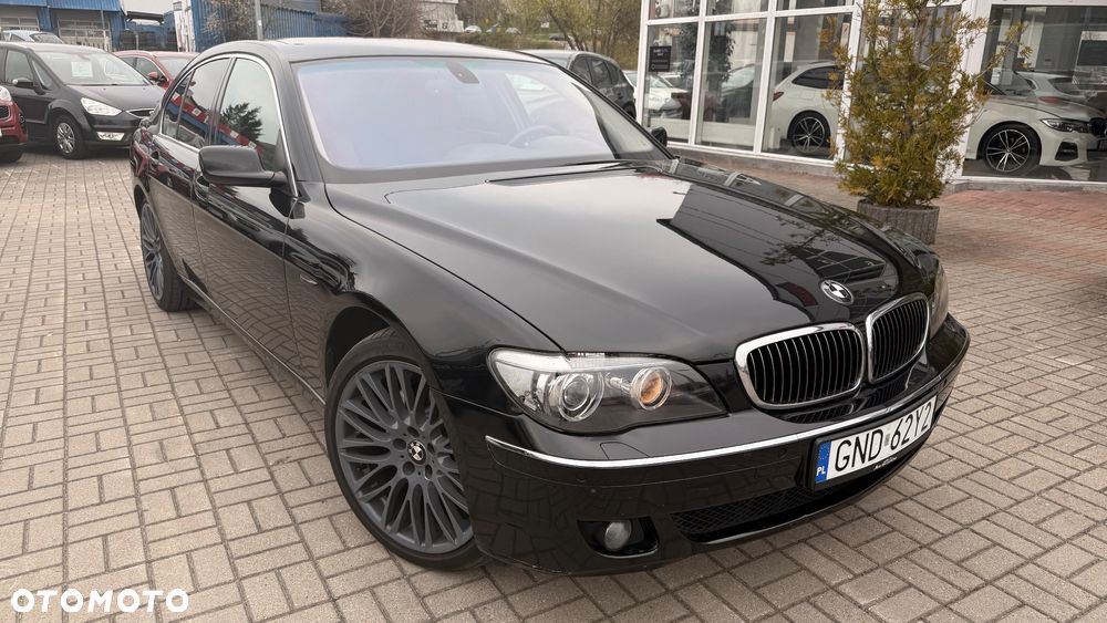 BMW Seria 7 740i - 2