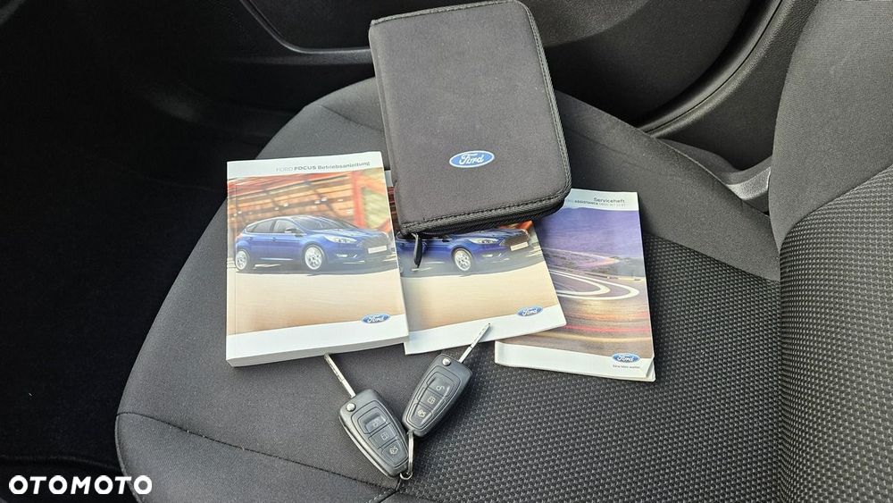 Ford Focus - 26